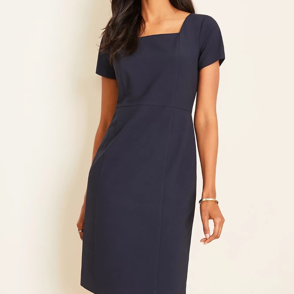 NWT Ann Taylor Square Neck Sheath Dress In Seasonless Stretch -- Size 10 -- Navy